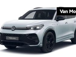 Zilver Nieuw 2025 VW Tiguan R-line Edition SUV | € 64.500 (Iets duurder)