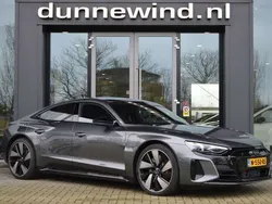 Grijs, metallic lak Gebruikt 2021 Audi e-tron GT quattro Competition Sedan | € 69.500