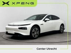 Wit Gebruikt 2025 XPENG P7 RWD Long Range Sedan | € 39.900 (Eerlijke prijs)