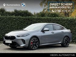 Skyscraper grey metallic (grijs metallic) Gebruikt 2025 BMW 220 Comfort Edition Coupé | € 39.895 (Super prijs)