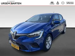 Blauw, metallic lak Gebruikt 2021 Renault Clio V Zen Hatchback | € 13.930 (Goede deal)