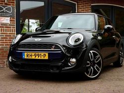 Zwart Gebruikt 2017 Mini Cooper S Business Hatchback | € 19.950 (Iets duurder)
