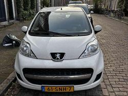 Wit Gebruikt 2011 Peugeot 107 Hatchback | € 2.999 (Eerlijke prijs)
