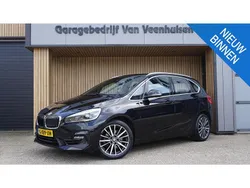 Zwart Gebruikt 2020 BMW 220 Executive Stationwagen | € 27.950 (Iets duurder)