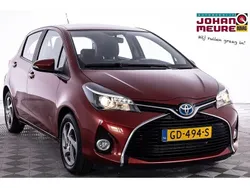 Rood Gebruikt 2015 Toyota Yaris Hatchback | € 14.490 (Eerlijke prijs)