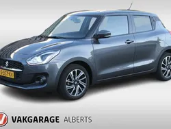 Grijs Gebruikt 2023 Suzuki Swift Style Hatchback | € 17.950 (Eerlijke prijs)