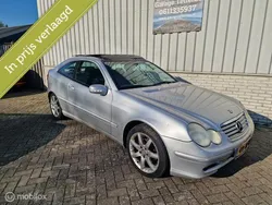 Grijs Gebruikt 2002 Mercedes C200 Coupé | € 1.250 (Eerlijke prijs)