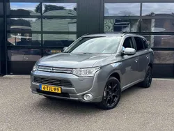 Grijs Gebruikt 2014 Mitsubishi Outlander P-HEV Instyle SUV | € 11.499 (Goede deal)