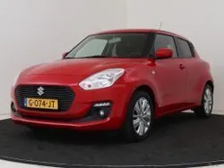 Rood Gebruikt 2019 Suzuki Swift Hatchback | € 13.495 (Eerlijke prijs)