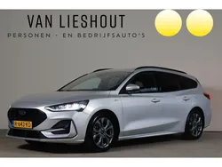 Grijs, metallic lak Gebruikt 2022 Ford Focus ST-Line X Stationwagen | € 23.900 (Iets duurder)