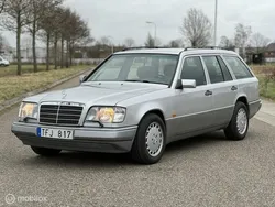 Zilver Gebruikt 1995 Mercedes 220 Stationwagen | € 11.950