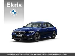 Blauw, metallic lak Gebruikt 2024 BMW 330 Comfort Edition Sedan | € 92.578