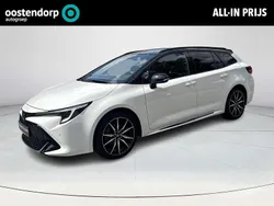 Wit Gebruikt 2024 Toyota Corolla Hybrid Plus Stationwagen | € 39.949