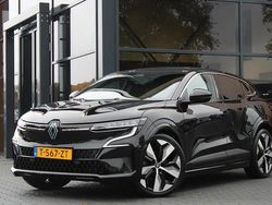 Zwart Gebruikt 2023 Renault Mégane IV Techno Hatchback | € 24.850