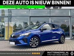 Bleu iron rqh (blauw metallic) Gebruikt 2024 Renault Clio V Techno Hatchback | € 19.940 (Iets duurder)