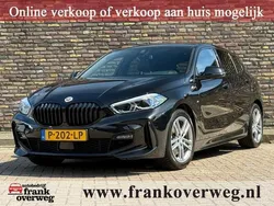 Zwart Gebruikt 2022 BMW 118 M Sport Hatchback | € 26.950 (Iets duurder)