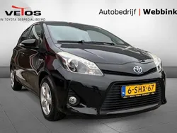 Zwart Gebruikt 2013 Toyota Yaris Hybrid Hatchback | € 11.950 (Iets duurder)