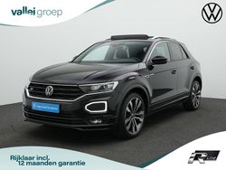 Zwart Gebruikt 2021 VW T-Roc Business SUV | € 28.900 (Eerlijke prijs)