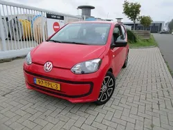 Rood Gebruikt 2012 VW up! take up! Hatchback | € 2.950 (Goede deal)