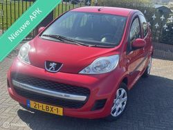 Rood Gebruikt 2010 Peugeot 107 Hatchback | € 1.950 (Goede deal)