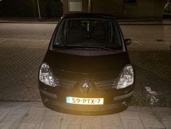 Zwart Gebruikt 2006 Renault Modus MPV | € 900 (Goede deal)