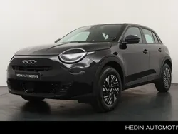 Zwart Nieuw 2025 Fiat 600 Urban SUV | € 30.690 (Eerlijke prijs)