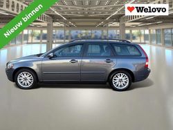 Grijs Gebruikt 2004 Volvo V50 Summum Stationwagen | € 5.950 (Duur)
