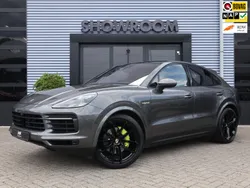 Grijs Gebruikt 2019 Porsche Cayenne SUV | € 85.895