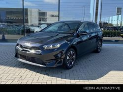 Zwart Nieuw 2025 Kia Ceed Turbo Stationwagen | € 31.995 (Eerlijke prijs)