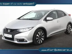 Grijs, metallic lak Gebruikt 2014 Honda Civic Lifestyle Hatchback | € 6.800 (Duur)