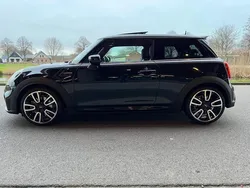 Zwart Gebruikt 2022 Mini Cooper S Hatchback | € 33.950 (Iets duurder)