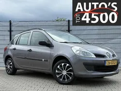 Grijs Gebruikt 2008 Renault Clio GrandTour Expression Stationwagen | € 2.999 (Goede deal)
