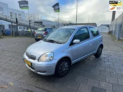 Grijs Gebruikt 2005 Toyota Yaris Terra Hatchback | € 2.499 (Eerlijke prijs)