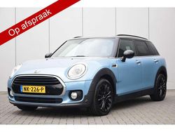 Blauw Gebruikt 2017 Mini Cooper Clubman Business Stationwagen | € 14.750 (Eerlijke prijs)