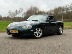 Groen Gebruikt 2001 Mazda MX5 Exclusive Cabriolet | € 4.950