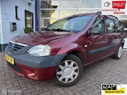 Rood Gebruikt 2007 Dacia Logan MCV Ambiance MPV | € 1.499 (Eerlijke prijs)