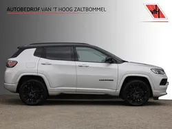 Grijs Gebruikt 2022 Jeep Compass SUV | € 24.900 (Goede deal)