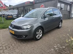 Grijs, metallic lak Gebruikt 2012 VW Golf Plus Style MPV | € 7.950 (Goede deal)
