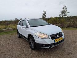 Wit Gebruikt 2013 Suzuki SX4 S-Cross Exclusive Hatchback | € 8.000 (Goede deal)