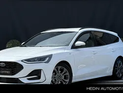 Wit Gebruikt 2024 Ford Focus ST-Line Stationwagen | € 29.945 (Eerlijke prijs)