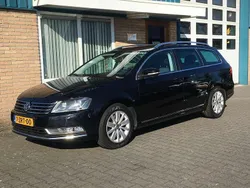 Zwart, metallic lak Gebruikt 2014 VW Passat Highline Stationwagen | € 6.900 (Duur)