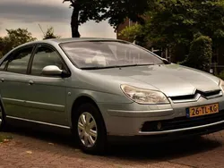 Blauw Gebruikt 2006 Citroën C5 Hatchback | € 1.850 (Eerlijke prijs)