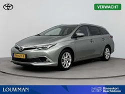 Grijs Gebruikt 2017 Toyota Auris Touring Sports Executive Stationwagen | € 13.950 (Eerlijke prijs)