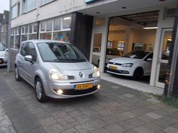 Grijs Gebruikt 2011 Renault Grand Modus Exception MPV | € 4.999 (Eerlijke prijs)