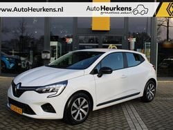 Wit Gebruikt 2023 Renault Clio V Equilibre Hatchback | € 18.140