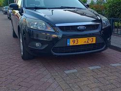 Zwart Gebruikt 2011 Ford Focus Stationwagen | € 2.150 (Eerlijke prijs)