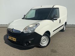 Wit Gebruikt 2016 Opel Combo Edition MPV | € 3.650 (Eerlijke prijs)