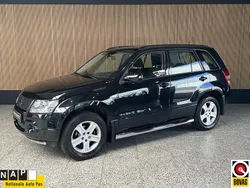 Zwart Gebruikt 2006 Suzuki Grand Vitara Exclusive SUV | € 7.895 (Eerlijke prijs)