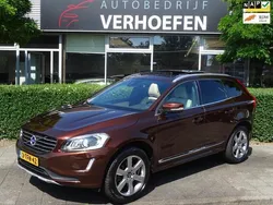 Bruin Gebruikt 2014 Volvo XC60 Summum SUV | € 24.950 (Eerlijke prijs)