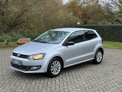 (metallic) Gebruikt 2011 VW Polo Highline Hatchback | € 8.250 (Eerlijke prijs)